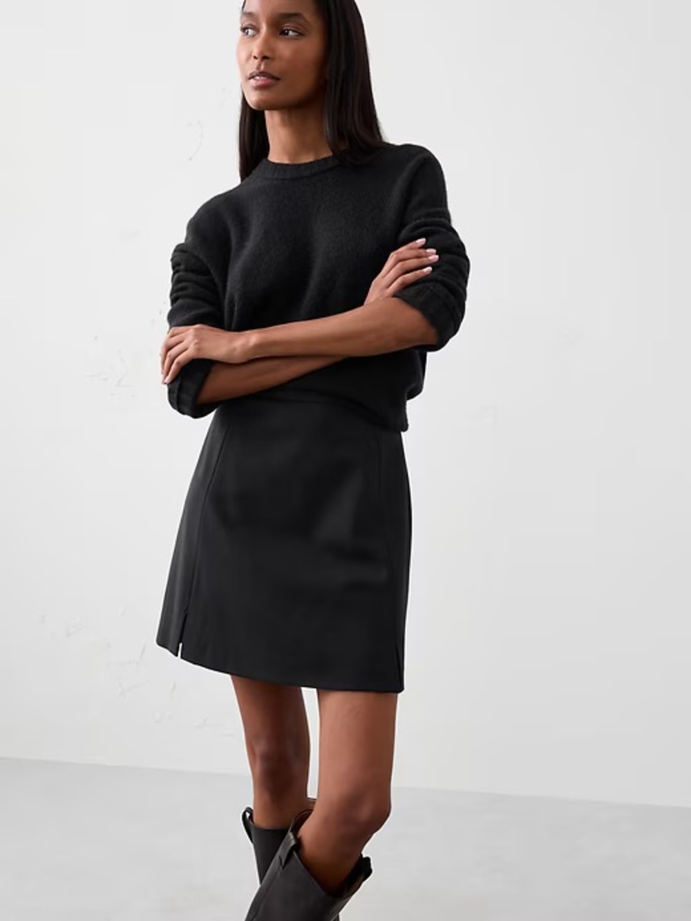 Banana Republic Black Faux-Leather Mini Skirt Size 12P